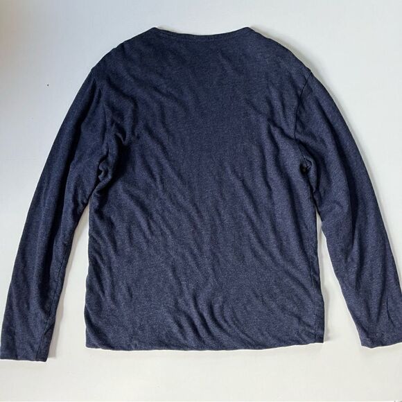 Faherty Cloud Cotton Reversible Crew Navy/Striped - Picture 4 of 10